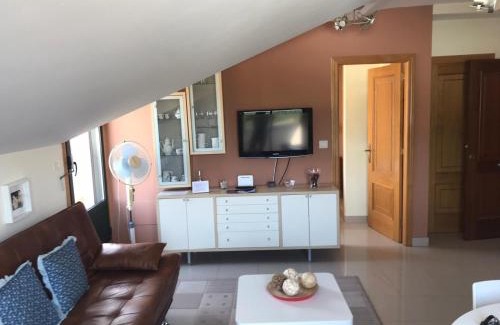 O Rosal Apartment | Ático luminoso en O Rosal