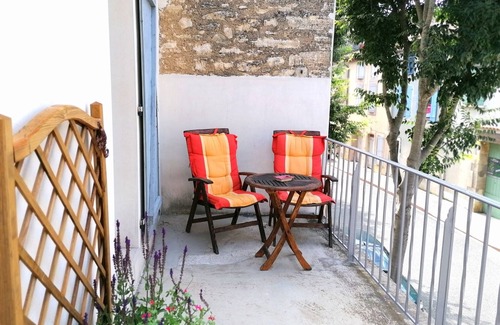 Peyriac-de-Mer House | Élégant Winemakers house + Sunny Terrasse. Chic village by Sea & Vineyards