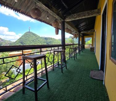 Dong Van Bed & Breakfast | Én Ở Lô Lô Chải