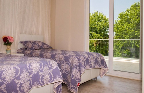 Ciftlik Villa | ÖZEL HAVUZLU LÜKS VİLLA