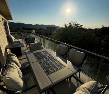 Bar Apartment | Čobrenović Penthouse
