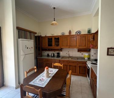 Katarraktis Apartment | Διαμερισμα ανθουλας 2