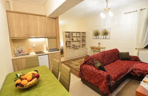 Mesaia Trikala House | Ξενώνας Στροφυλιά