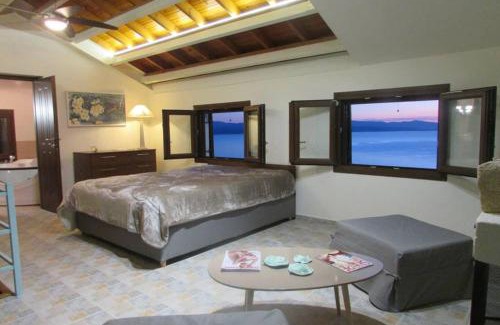 Kali Vrysi House | Το Σπιτι με την Σπηλιά