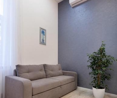 Lviv Apartment | Апартаменти в Центрі Львова 2 кімнати ізольовані кухня студія