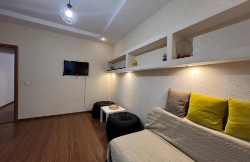 Kirovograd Apartment | Апартаменти Greenhouse