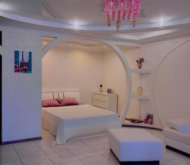 Mizikevicha Apartment | Апартаменты Нежность у моря