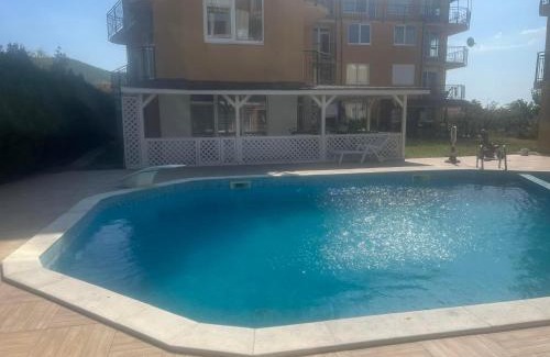 Intsaraki Apartment | Апартамент Вива