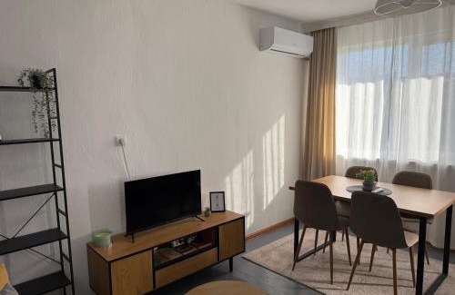 Veliki Preslav Apartment | Апартамент за нощувки "Златен век"