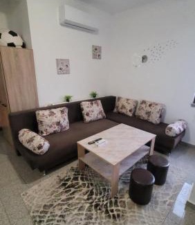 Lyaskovo Apartment | Апартамент Стела