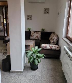 Lyaskovo Apartment | Апартамент Стела