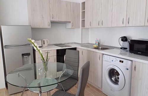 Hisarja Apartment | Апартамент - Студио Престиж 2