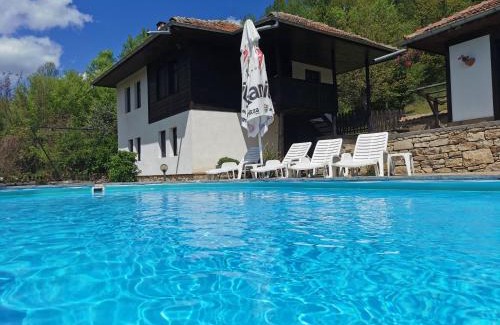 Yakovtsi House | АРНАТА КЪЩА