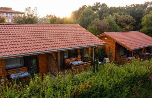 Lozenets House | Бунгала Гнездото Bungalows The Nest 1