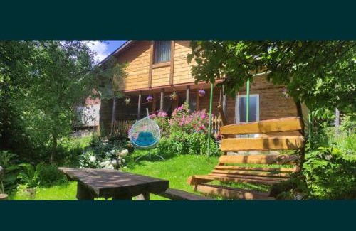 Plavya Cabin | Біла Хижа (Хата)