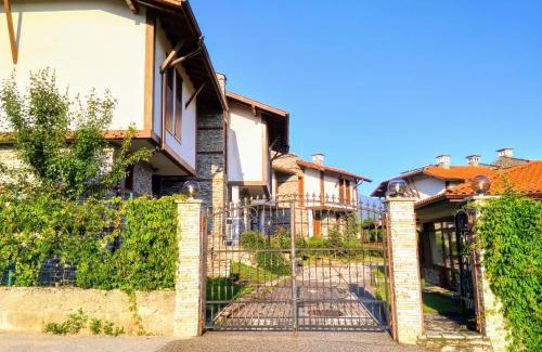 Dobrinishte Villa | Вила Цветелина, Комплекс Александриa