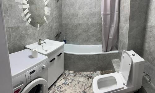 Sverdlov District Apartment | Восток 5