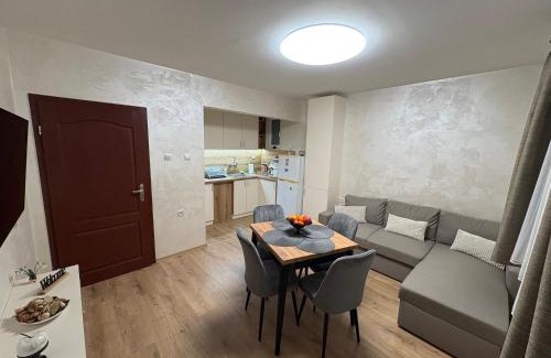 Veliko Tarnovo Apartment | В къщи