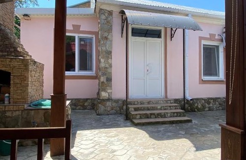 Gelendzhik House | Гостевой дом и номера на Полевой