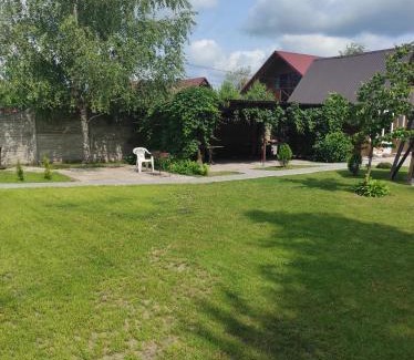 Volyn Oblast House | гостинний двір