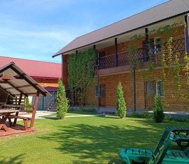 Volyn Oblast House | гостинний двір