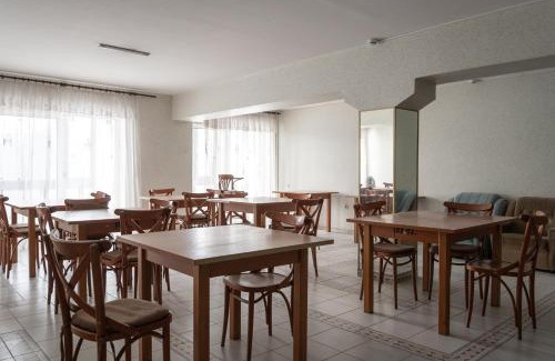 Chornomorsk Hotel | готель Моряк