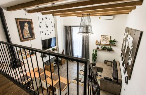 Odessa Apartment | Дворівнева квартира Одеса для 4 гостей 32г-1