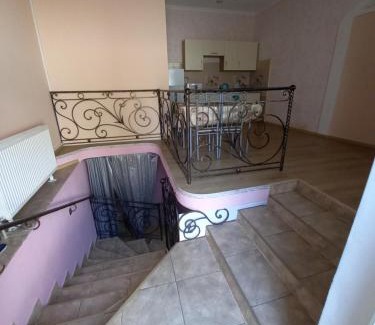 Mukachevo Apartment | Двухярусная квартира в центре Мукачева, улица Мира