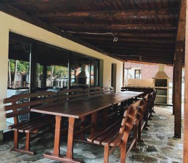 Apriltsi House | Карамановите къщи