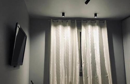 Ternopil Apartment | Квартира в парку біля озера, 10 хв до центра, 1км