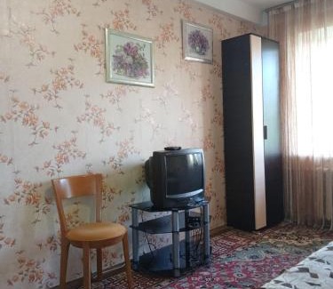 Shevchenkivs'kyi District Apartment | Квартира на Дегтярёвской