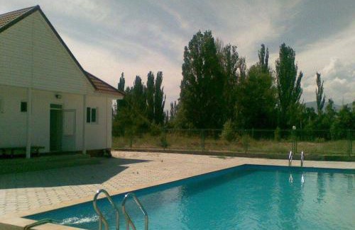Issyk-Kul Region Apartment | Коттедж на Иссыкуле ЦО Париж-2