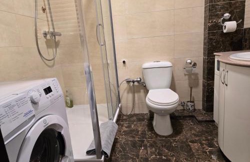 Chisinau Apartment | красивая квартира на берегу озера.