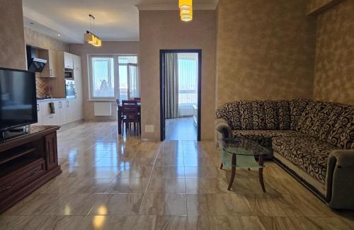 Chisinau Apartment | красивая квартира на берегу озера.