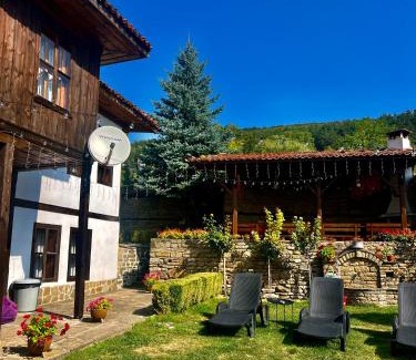 Zheravna House | Къща за гости Никула Чорбаджи
