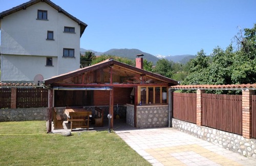 Raduil House | Къща за гости Релакс-Рaдуил