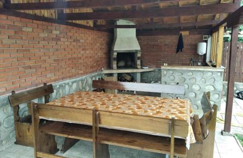 Raduil House | Къща за гости Релакс-Рaдуил