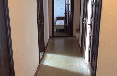 Zlobin Apartment | микрорайон 17 дом 42/2 напротив Ледового Дворца