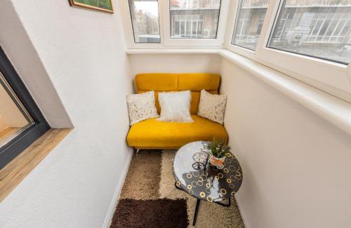 Solomjanskyj Apartment | Новая дизайнерская квартира в Соломенском районе Киева