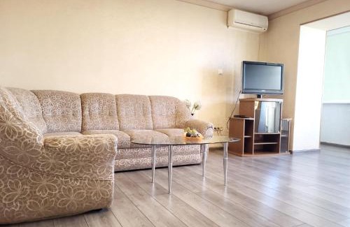 Dnipro Apartment | Реальная видовая квартира Центр район Пассажа, Менора, Мост Сити, Мечникова, ЦУМ, 16 горбольница, пр Яворницкого ЛИФТ