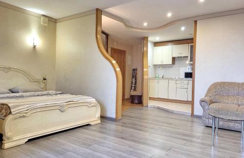 Dnipro Apartment | Реальная видовая квартира Центр район Пассажа, Менора, Мост Сити, Мечникова, ЦУМ, 16 горбольница, пр Яворницкого ЛИФТ