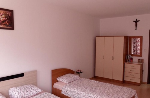 Tankovo Apartment | Санни Дэй-6