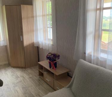 Kiev Oblast House | Соколине Гніздо