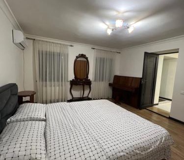 Arabkir Apartment | Уютная квартира