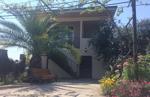Alakhadzi House | У Арсена и Наиры