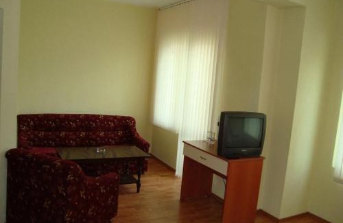 Asenovgrad Hotel | Хотелски Комплекс Авалон