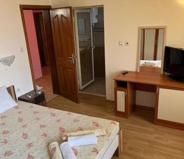 Ravda Hotel | Хотел Стоянови
