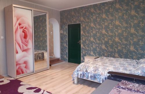 Kirovograd Apartment | Яновского 2
