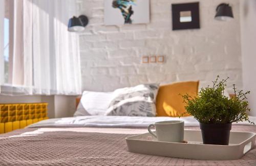 Bila Tserkva Apartment | Яскраві Апартаменти √ Wi-Fi √ Кава √ 2хв п.Олександрія