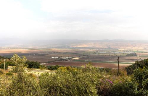 Ramot Naftali Cabin | אירוח פינת חן